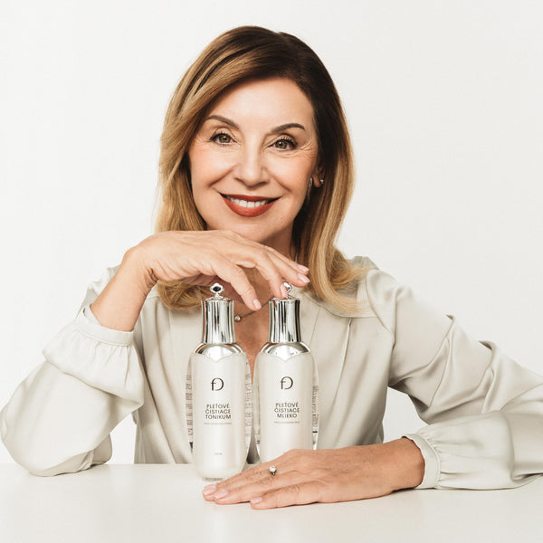 Pleťové čistiace mlieko