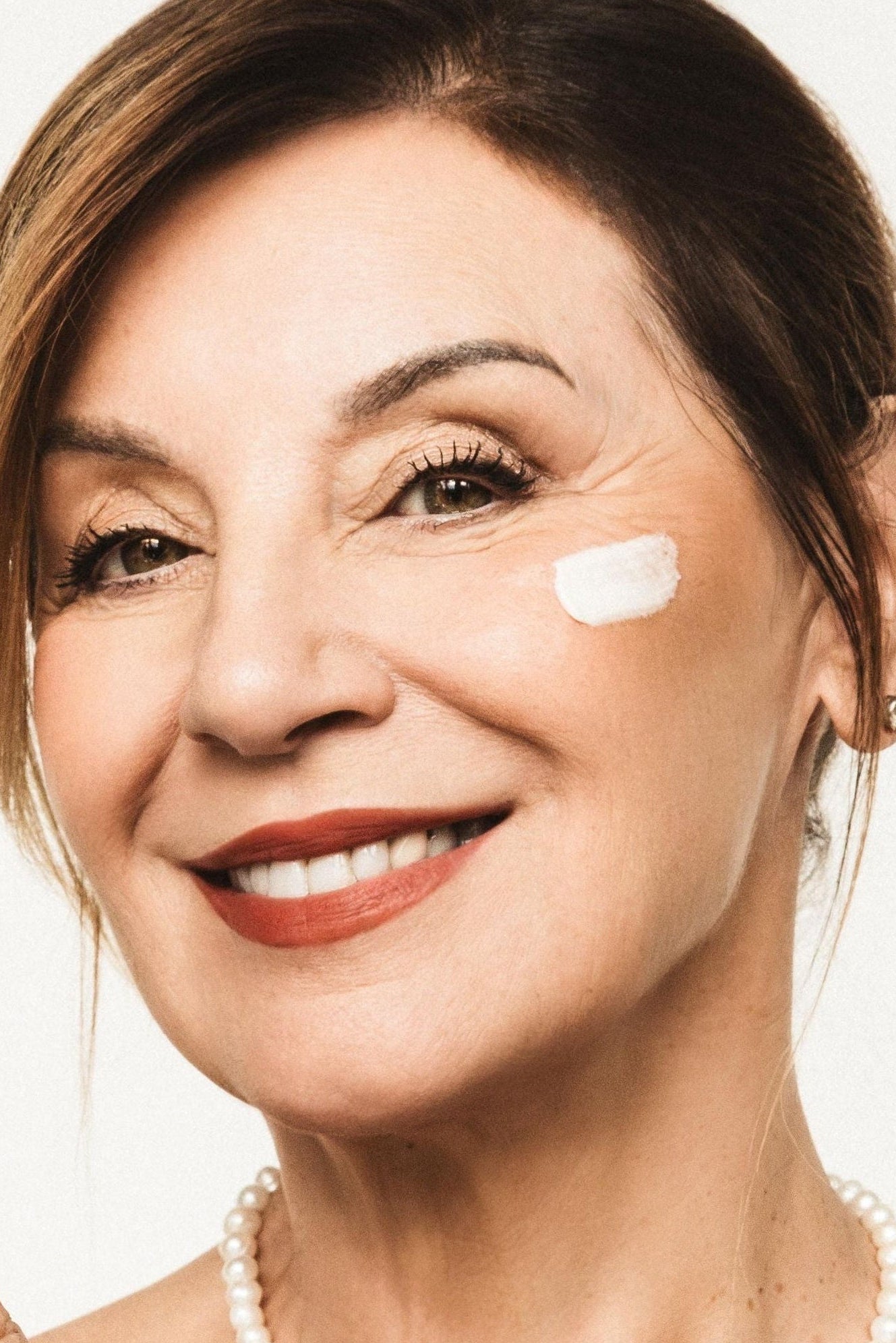 Pleťový krém s perlami a kmeňovými bunkami z alpskej ruže