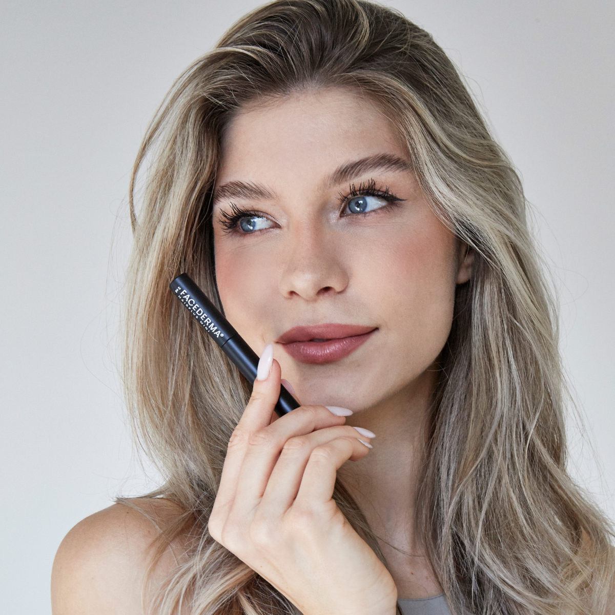 FACEDERMA HAIRPLUS MINI – SÉRUM NA RAST MIHALNÍC A OBOČIA