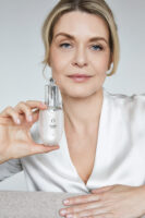 SET KOMPLETNEJ STAROSTLIVOSTI: DUO balenie krémov + Hyalurónové sérum + Sérum s vit. A